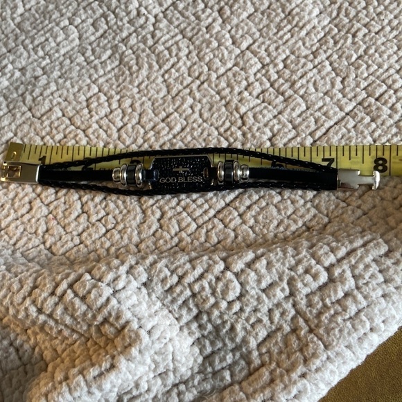 ✝️ GOD Bless 3-Strand Black Faux Leather Silvertone Bracelet - Picture 5 of 10